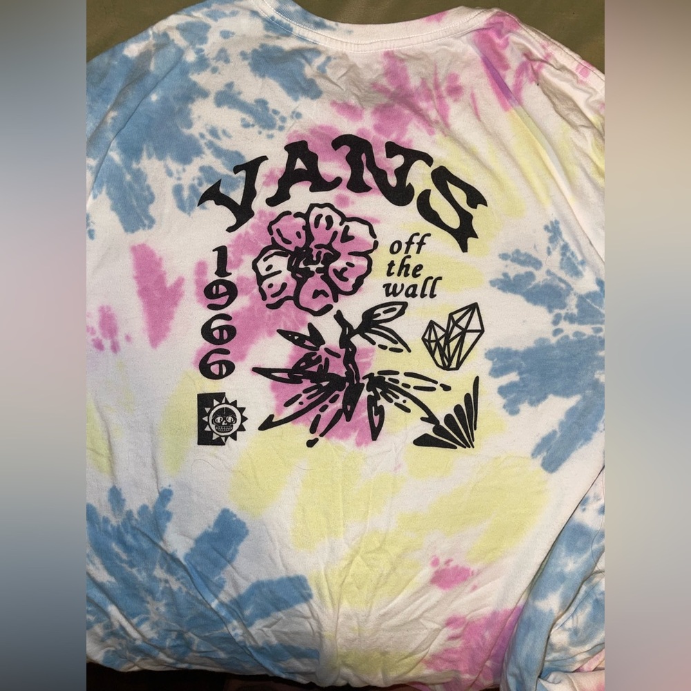 VANS off the wall long sleeve shirt large